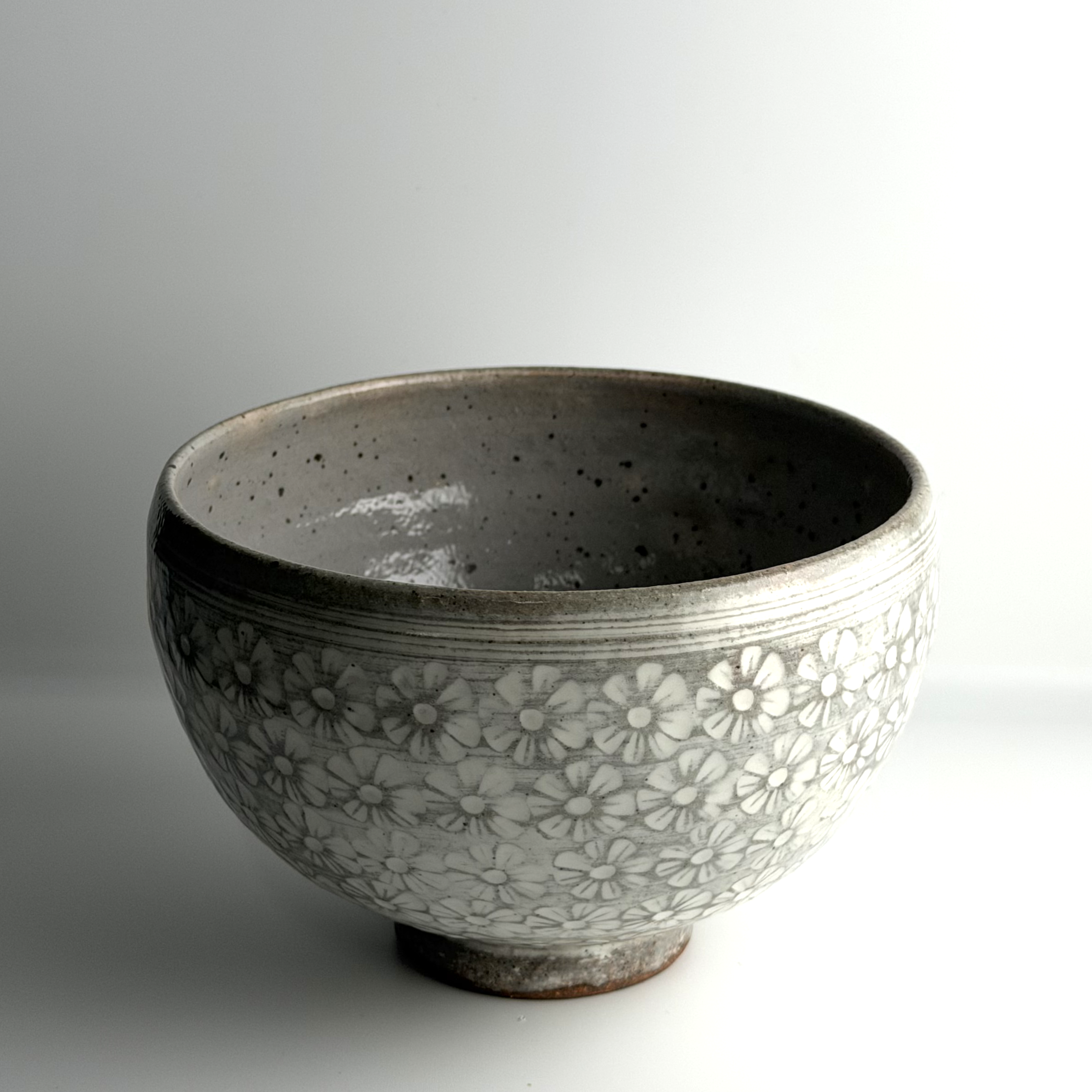 Shigaraki Chawan – Mishima Blossom Matcha Bowl – Origin Uji
