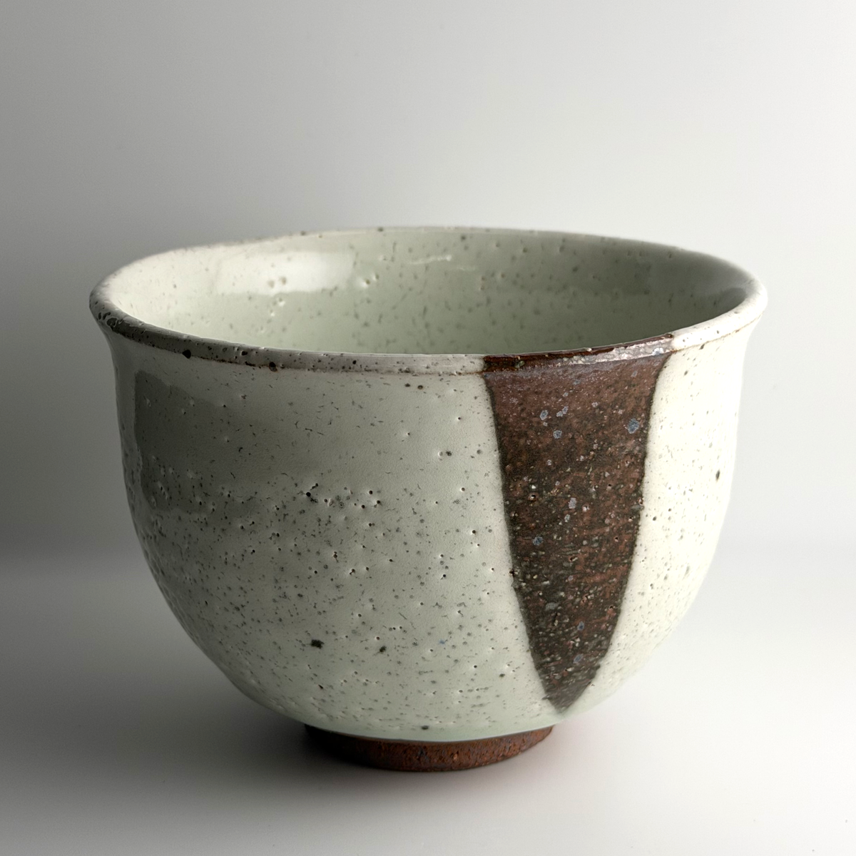 Pale Celadon White Chawan – Iron Stripe