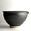 Shigaraki Katakuchi – Matte Black Spouted Matcha Bowl